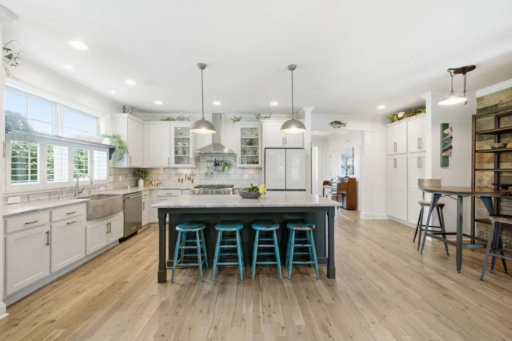 1107 Julian Way Murfreesboro TN 37128