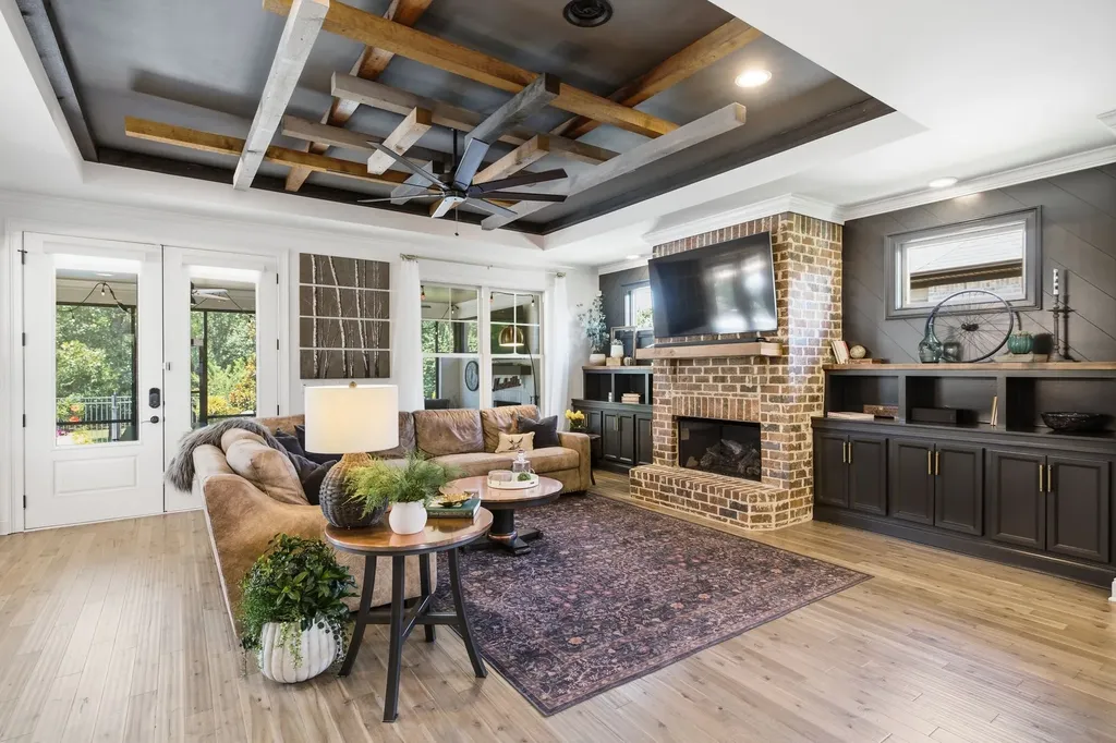 1107 Julian Way Murfreesboro TN 37128