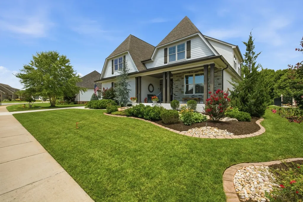 1107 Julian Way Murfreesboro TN 37128