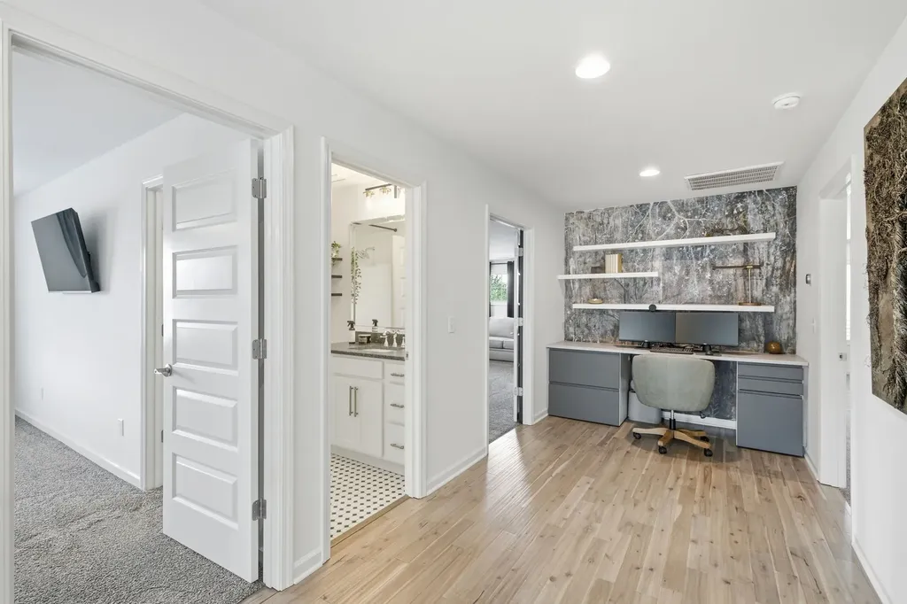 1107 Julian Way Murfreesboro TN 37128