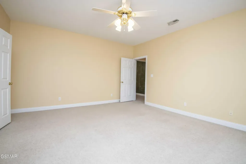 5224 Tazewell Pointe Way Knoxville TN 37918