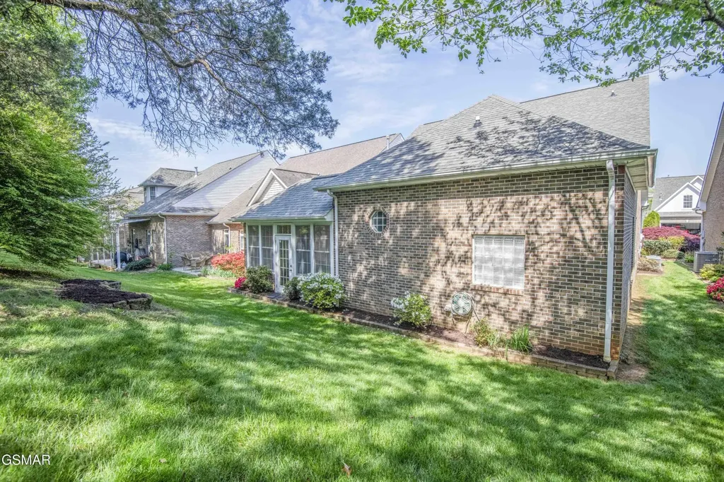 5224 Tazewell Pointe Way Knoxville TN 37918