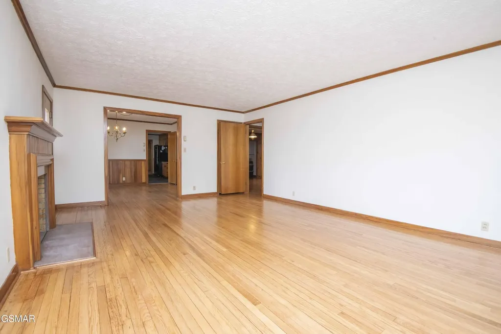 437 Bridge View Lane Knoxville TN 37914