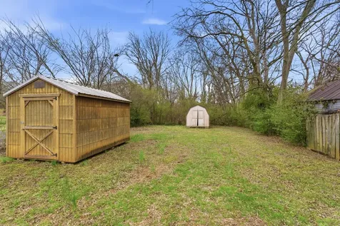 214 W Adams Avenue Lebanon TN 37087
