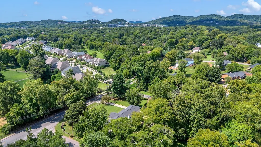608 Hill Road Brentwood TN 37027