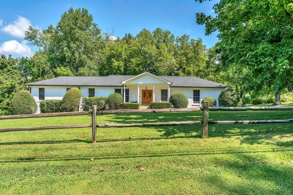 608 Hill Road Brentwood TN 37027