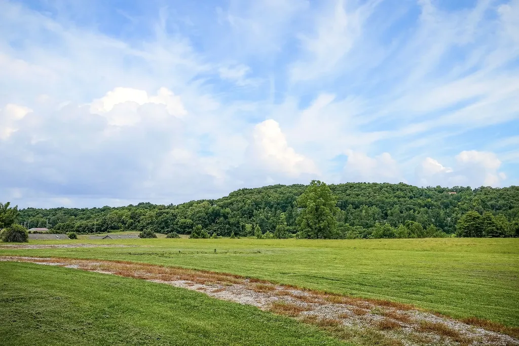 960 Country Club Road Sparta TN 38583