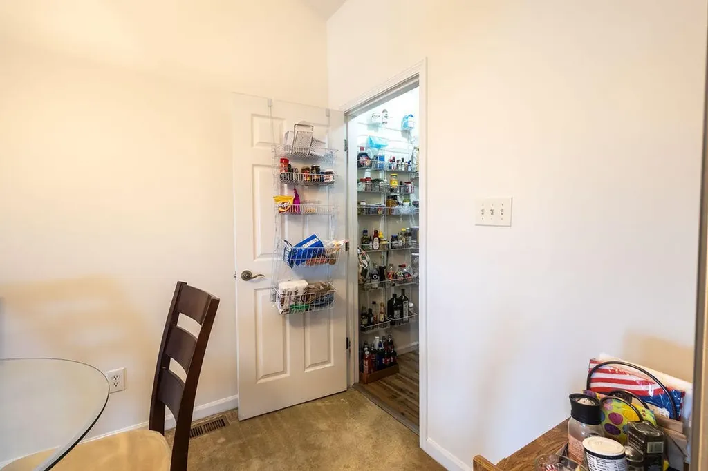 8719 Carriage House Way Knoxville TN 37923