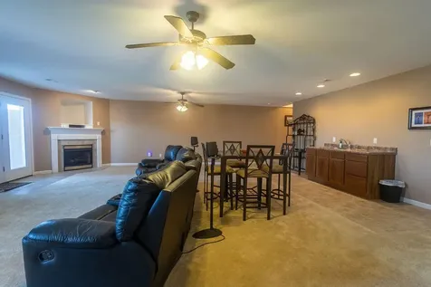 8719 Carriage House Way Knoxville TN 37923