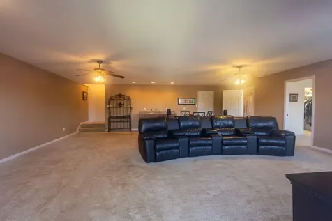8719 Carriage House Way Knoxville TN 37923