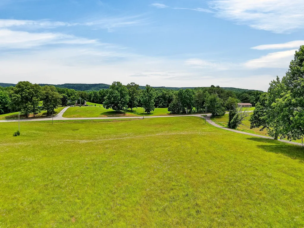 9249 Monterey Highway Sparta TN 38583