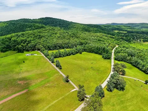 9249 Monterey Highway Sparta TN 38583