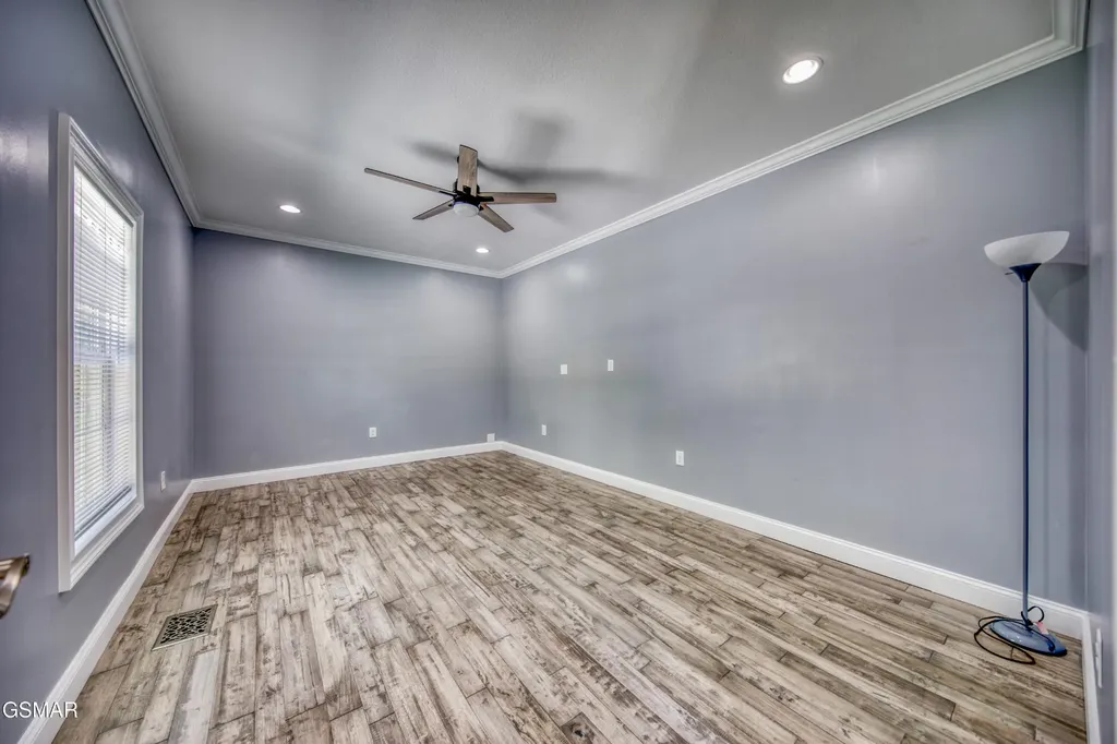 1014 Valley Home Road Dandridge TN 37725