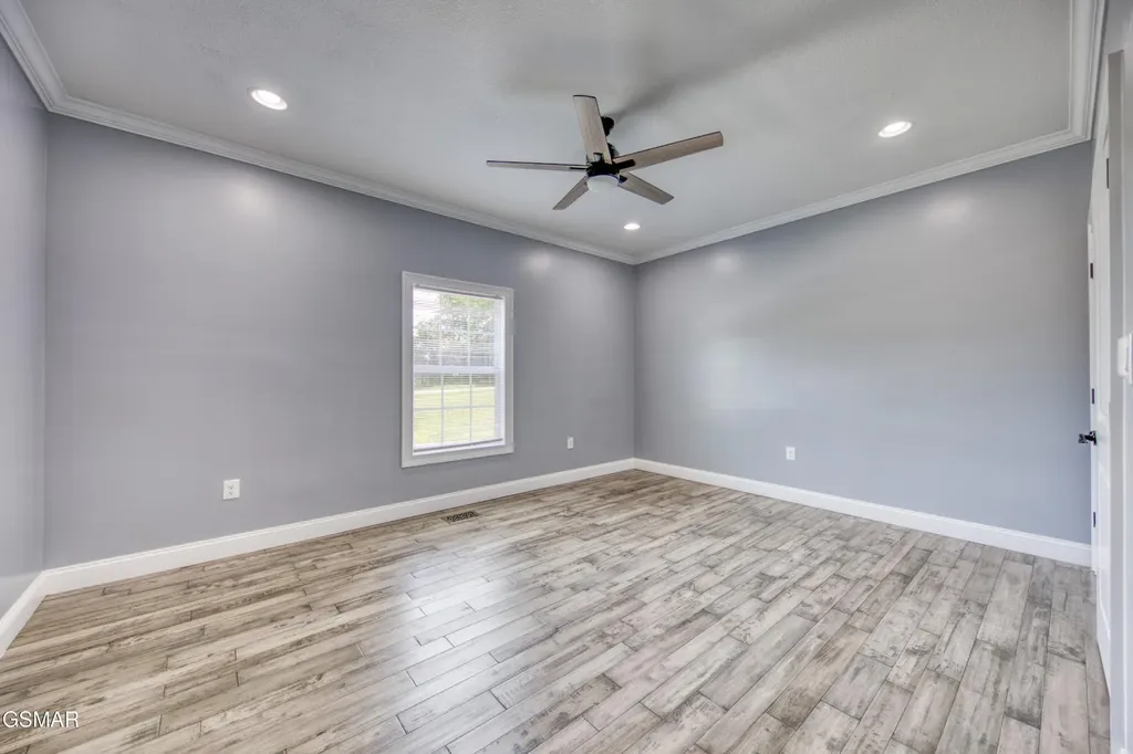 1014 Valley Home Road Dandridge TN 37725