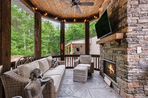 1850 Puryears Bend Road Hartsville TN 37074