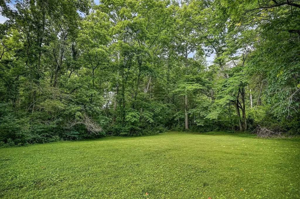 9249 Monterey Highway Sparta TN 38583