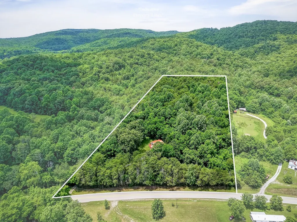 9249 Monterey Highway Sparta TN 38583