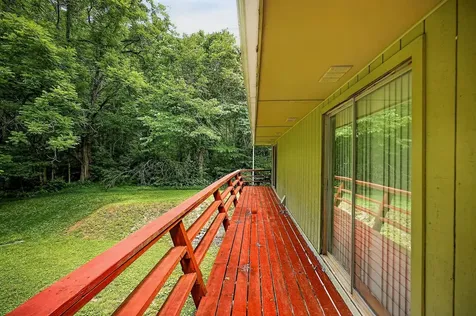 9249 Monterey Highway Sparta TN 38583