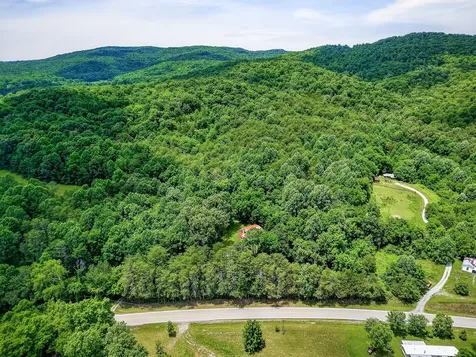 9249 Monterey Highway Sparta TN 38583