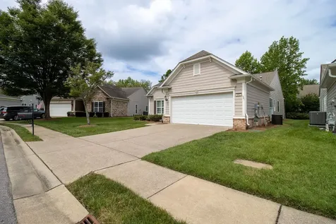 182 Navy Circle Mount Juliet TN 37122
