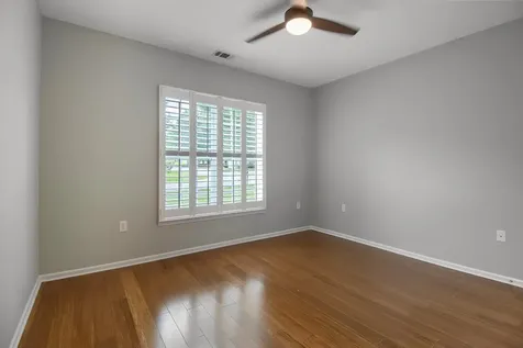 182 Navy Circle Mount Juliet TN 37122