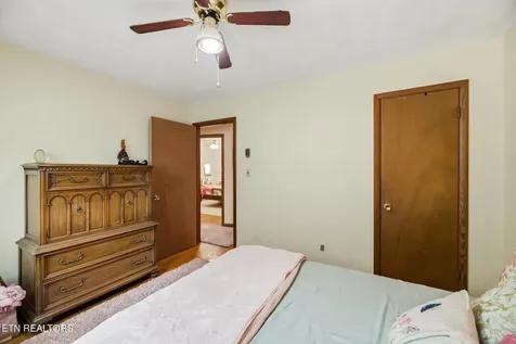 303 Scott Street Athens TN 37303