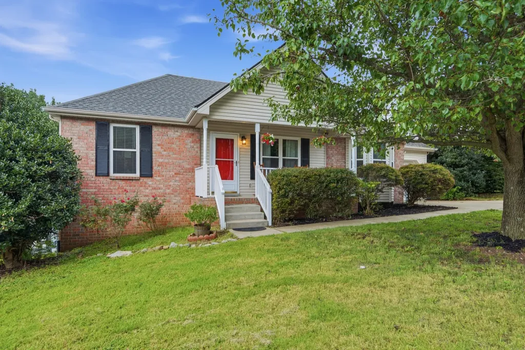 1029 Saddlestone Drive Hermitage TN 37076