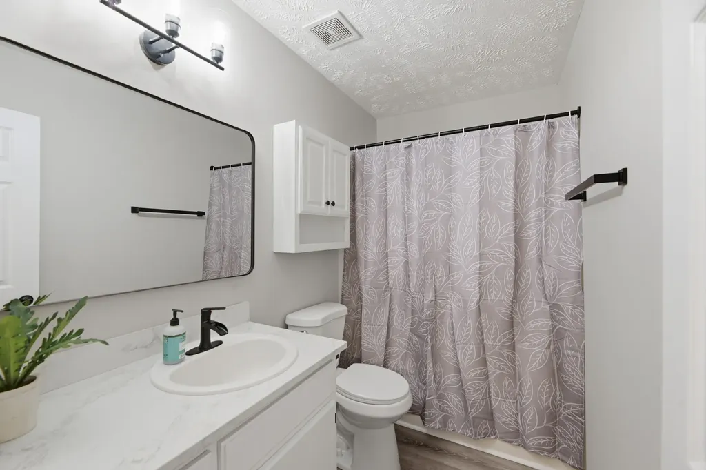 1029 Saddlestone Drive Hermitage TN 37076
