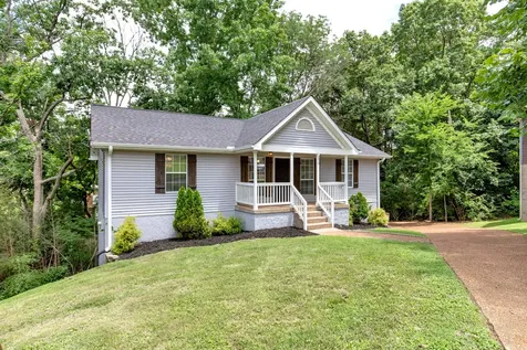 516 Ashlawn Circle Nashville TN 37211