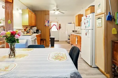 1142 Maxwell Road Belvidere TN 37306