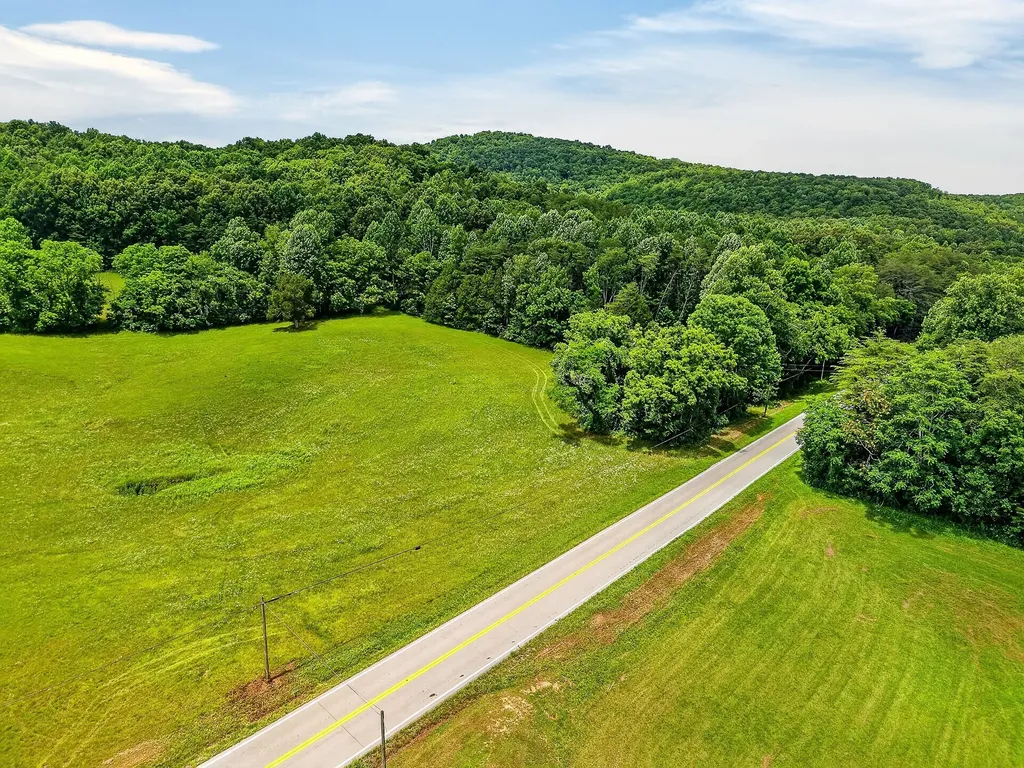 9249 Monterey Highway Sparta TN 38583