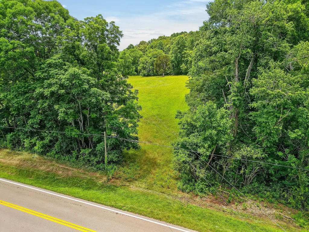 9249 Monterey Highway Sparta TN 38583