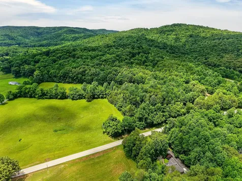 9249 Monterey Highway Sparta TN 38583