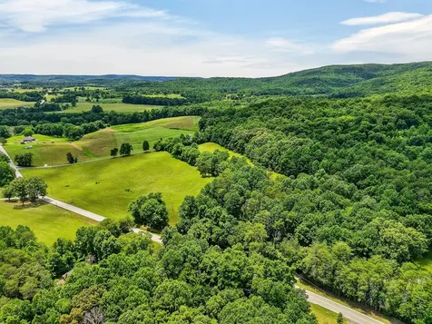 9249 Monterey Highway Sparta TN 38583