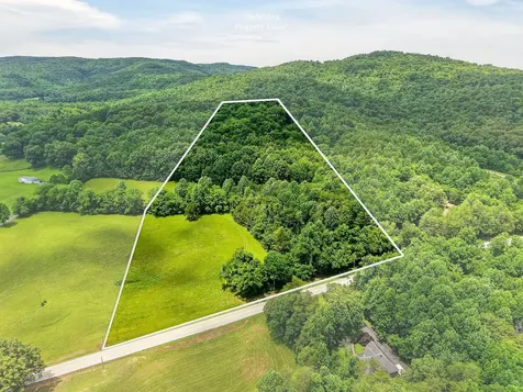 9249 Monterey Highway Sparta TN 38583