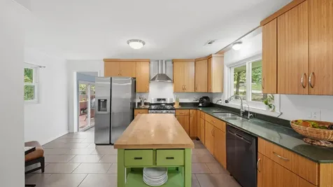 304 Oakmont Lane Signal Mountain TN 37377