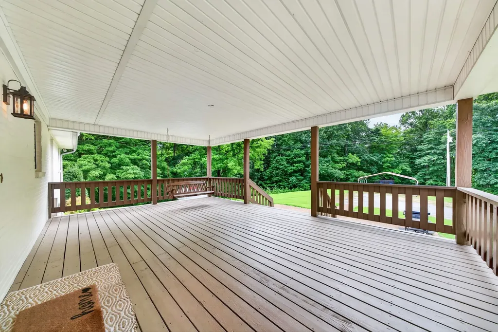 173 Cubb Hollow Road Gainesboro TN 38562