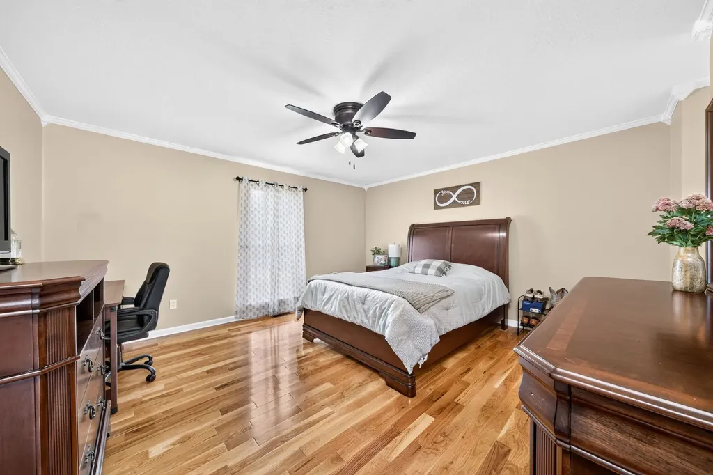 173 Cubb Hollow Road Gainesboro TN 38562