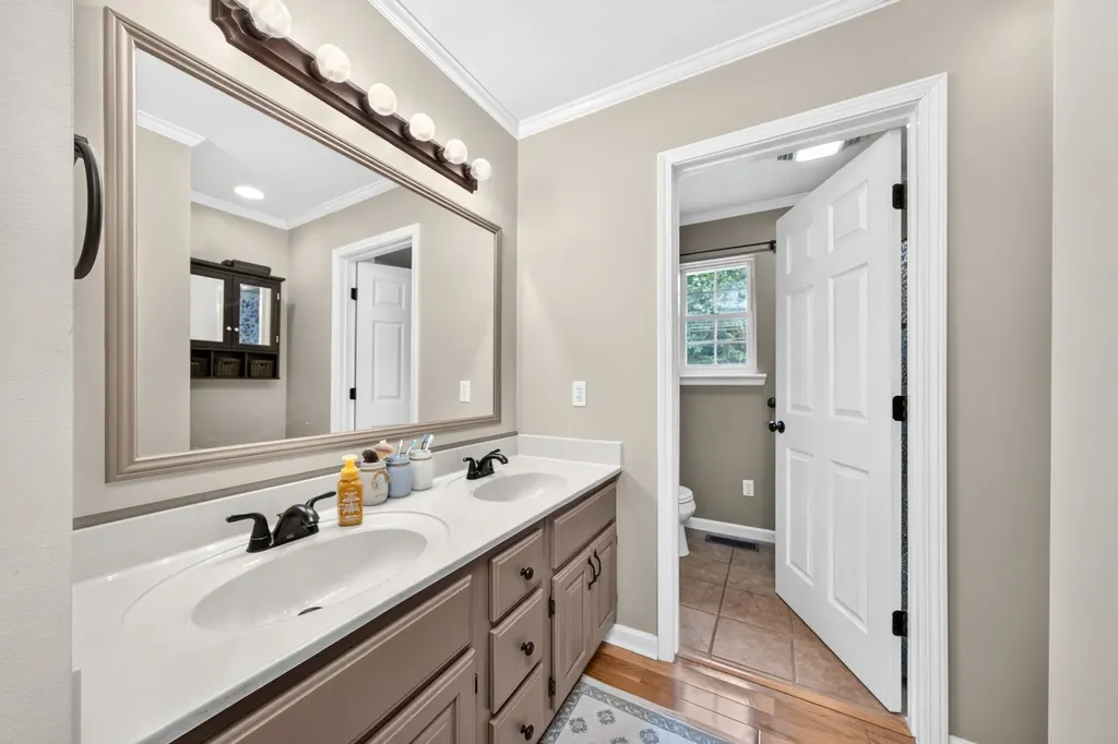 173 Cubb Hollow Road Gainesboro TN 38562