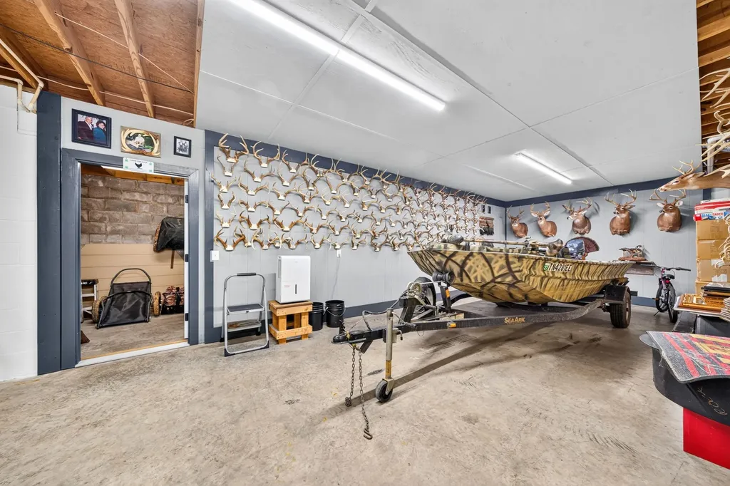 173 Cubb Hollow Road Gainesboro TN 38562
