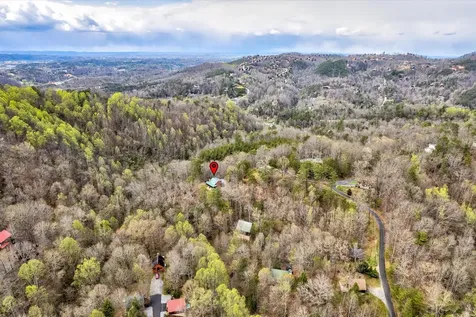 1380 Cupid Way Sevierville TN 37876