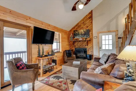 1380 Cupid Way Sevierville TN 37876