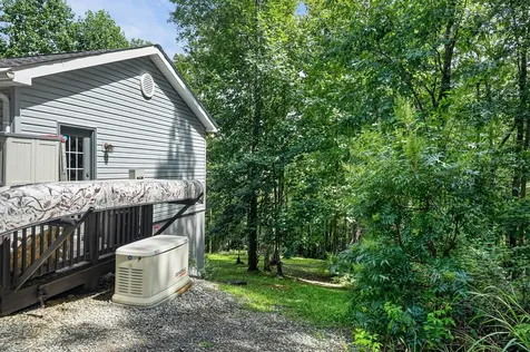 45 Point Place Monterey TN 38574