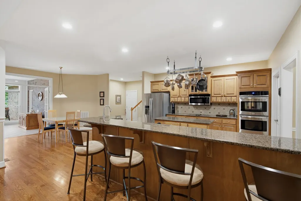 105 Fox Hunt Point Nashville TN 37221