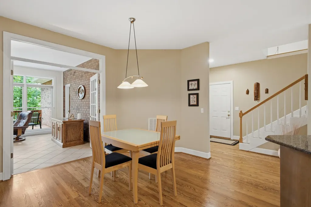105 Fox Hunt Point Nashville TN 37221