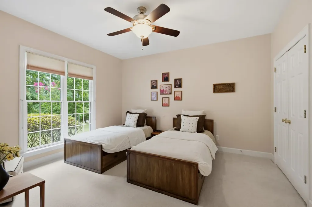 105 Fox Hunt Point Nashville TN 37221