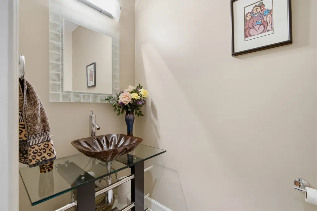 105 Fox Hunt Point Nashville TN 37221