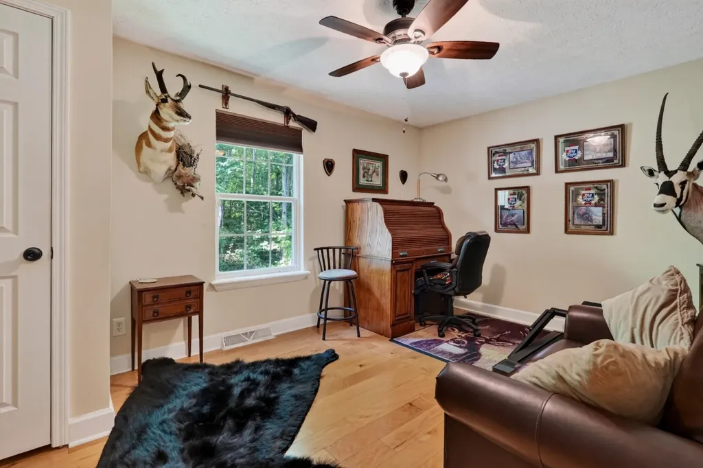 45 Point Place Monterey TN 38574