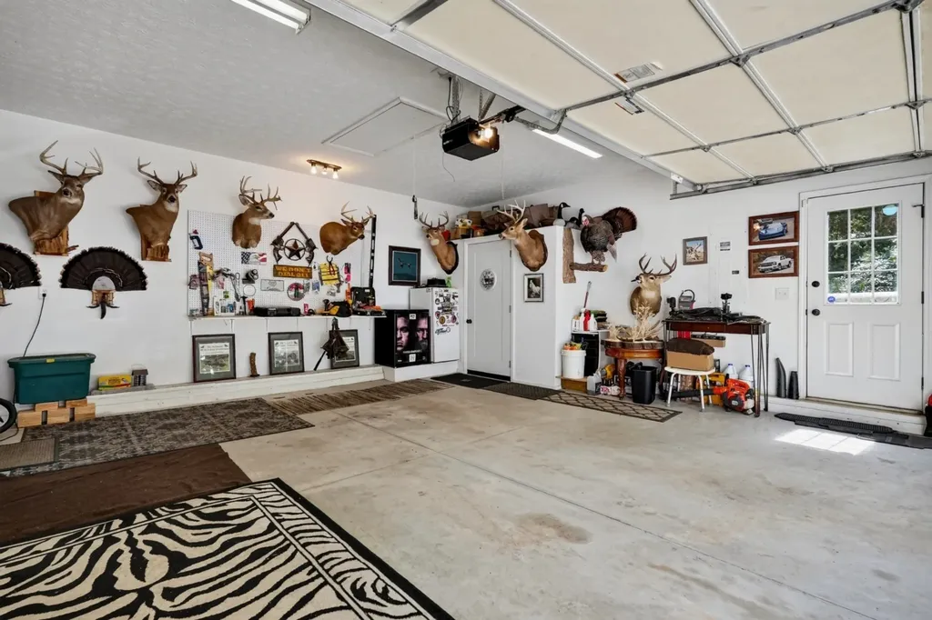 45 Point Place Monterey TN 38574