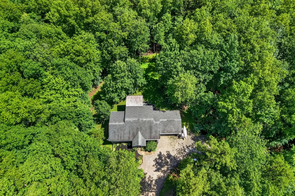 45 Point Place Monterey TN 38574
